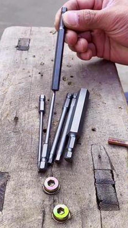 高效率與高性能 現(xiàn)代五金工具的實用價值